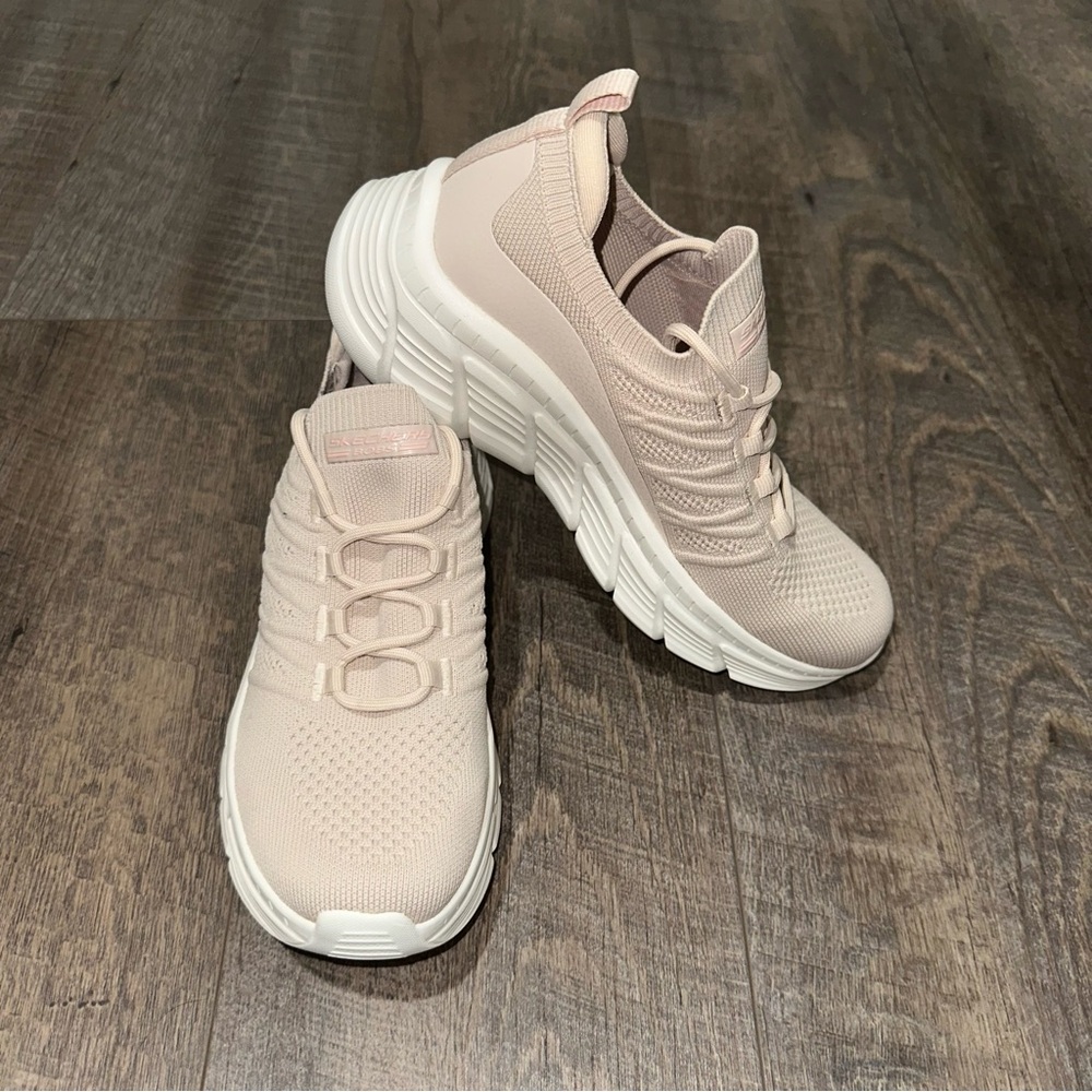 Skechers BOBS